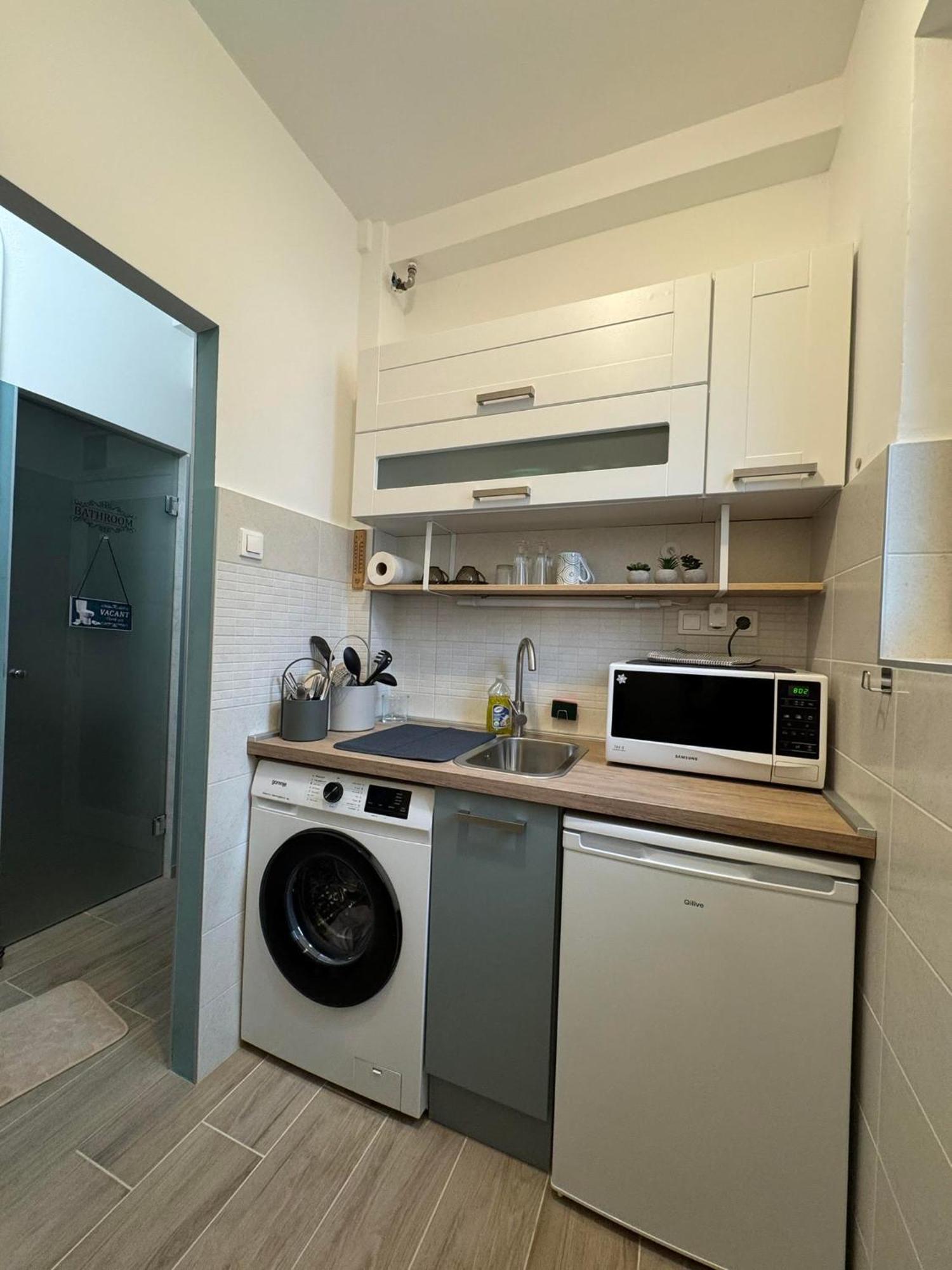 Szeged Sunshine Apartman Apartment Ngoại thất bức ảnh