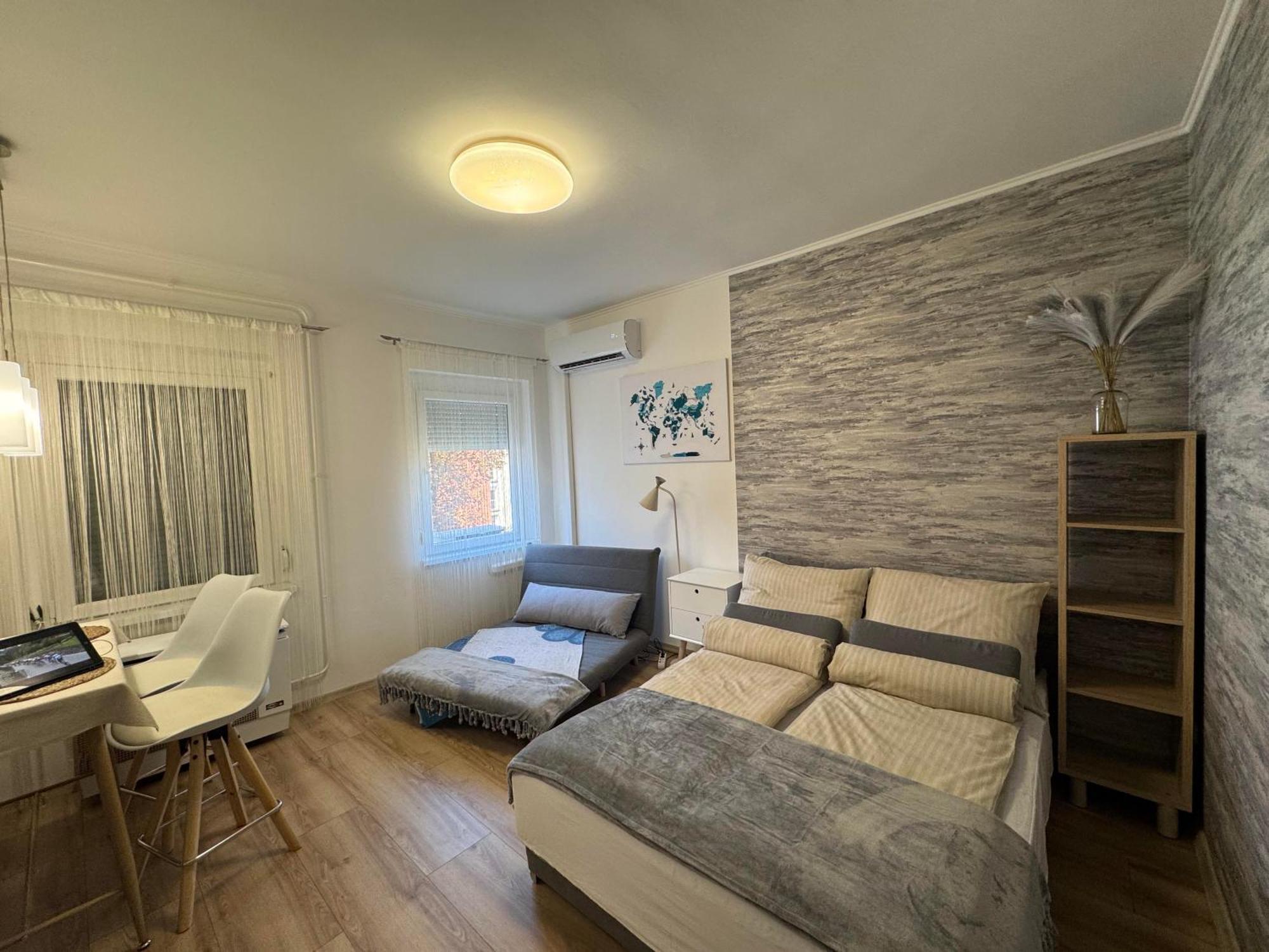 Szeged Sunshine Apartman Apartment Ngoại thất bức ảnh